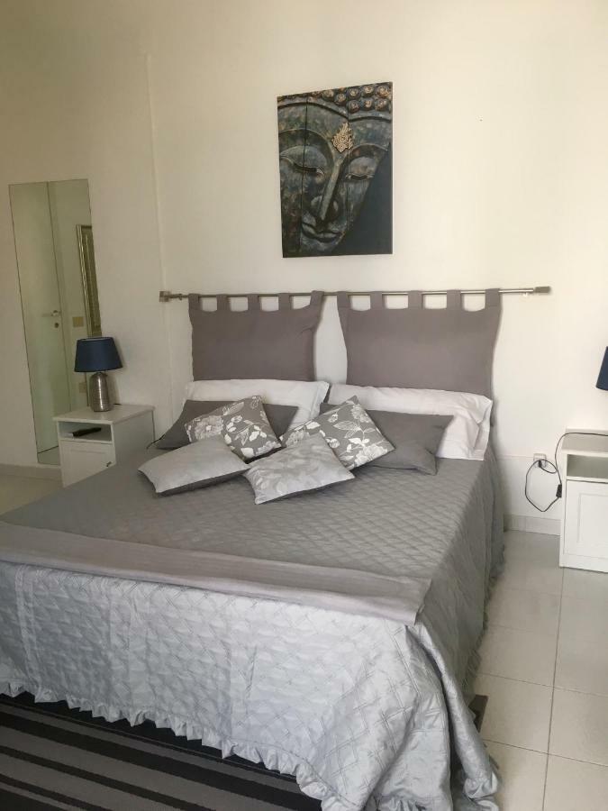 Bed and Breakfast Charlottemaison Cagliari Exterior foto