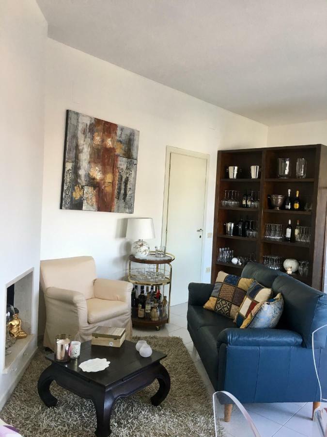 Bed and Breakfast Charlottemaison Cagliari Exterior foto